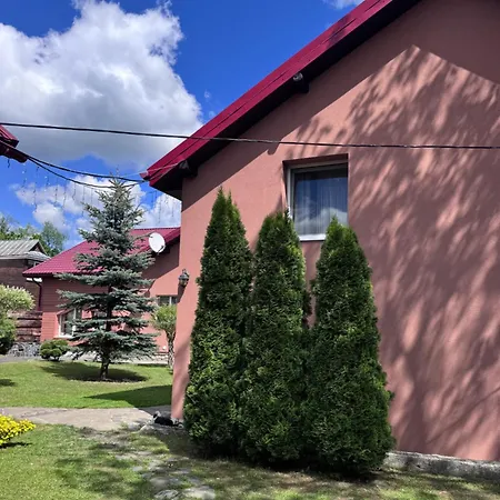 Adelis * Jaremcse